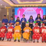 Tổ chức lễ mừng thọ cho 24 cựu chiến sĩ cách mạng