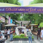 Doanh nhân Việt lan tỏa tri thức qua những trang sách
