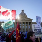 Tỉnh bang Alberta chọn ở lại Canada