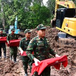Ngày 22/10, quy tập thêm 10 hài cốt liệt sĩ tại Công viên Lê Thị Riêng, nâng tổng số lên 810