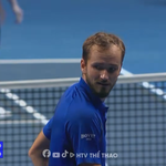 Daniil Medvedev vào tứ kết Almaty Open