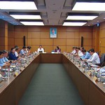 Quốc hội thảo luận tại tổ 3 dự án luật: Tạo hành lang pháp lý và siết chặt hậu kiểm