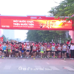 Bứt phá kỷ lục tại giải Marathon quốc tế Hà Nội Techcombank lần thứ 5