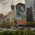 Hình ảnh Messi phủ kín đường phố Buenos Aires