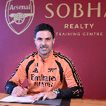 Mikel Arteta gia hạn hợp đồng với Arsenal