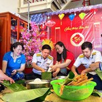 Những chiếc bánh chưng gói bằng ký ức