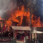 Cháy lớn quán cà phê ở phường Hiệp Bình mùng 6 Tết