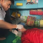 Nhà giàn DK1/10 kịp thời cấp cứu ngư dân bị nạn trên biển