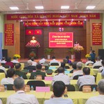 TP. Hồ Chí Minh trao Huy hiệu Đảng cho Đảng viên phường Tam Bình