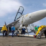 Mỹ tăng cường lá chắn phòng không trên khắp Trung Đông