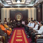 Lãnh đạo TP. Hồ Chí Minh tiếp đoàn Giáo hội Phật giáo Việt Nam Thành phố chúc Tết