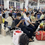 TP Hồ Chí Minh: Vé xe, tàu ‘nóng’ dịp cao điểm Tết Bính Ngọ 2026
