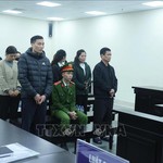 Xét xử 11 bị cáo trong đường dây buôn lậu vàng xuyên biên giới