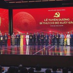 Tuyên dương 96 Bí thư Chi bộ xuất sắc, trao Giải Búa liềm vàng lần thứ X năm 2025
