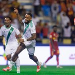 Vòng 26 Saudi Pro League: Al-Ahli thua ngược, Al-Nassr có lợi thế