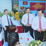 Cử tri phường Tân Định nô nức tham gia ngày hội bầu cử