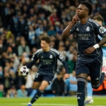 Không thể làm điều thần kỳ, Chelsea và Man City cùng bị loại khỏi Champions League