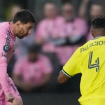 Messi ghi bàn thứ 900 ở tuổi 38, Inter Miami vẫn bị loại khỏi CONCACAF Champions Cup