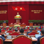 Bế mạc Hội nghị lần thứ 2 Ban Chấp hành Trung ương Đảng khóa XIV