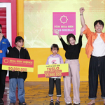 "Mái ấm gia đình Việt" tập 4 trao hơn 500 triệu đồng cho các em nhỏ mồ côi