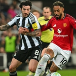 Thua phút cuối, Man United đứt mạch thăng hoa