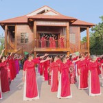 Rộn ràng ngày hội văn hóa đồng bào dân tộc thiểu số