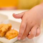 Nạp quá nhiều những món ăn này, trẻ dễ "tăng động"