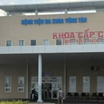 Ngộ độc khí clo, 18 người nhập viện điều trị ở TP. Hồ Chí Minh
