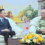 Lãnh đạo TP. Hồ Chí Minh chúc mừng Tết cổ truyền Lào