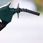 Pháp: Xăng sinh học lên ngôi giữa 'bão giá' nhiên liệu