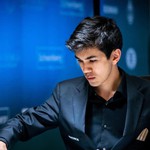 Kỳ thủ 20 tuổi Sindarov chính thức giành vé tranh ngôi Vua cờ