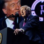 Iran thông báo tạm mở lại eo biển Hormuz