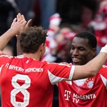 Bayern Munich vô địch Bundesliga sớm 4 vòng đấu