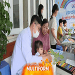 Tủ sách yêu thương tiếp sức tinh thần cho bệnh nhi