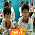 TP. Hồ Chí Minh: Phụ huynh "mắt thấy, miệng nếm" bữa ăn bán trú cùng con