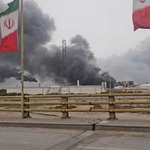 Iran cảnh báo Vùng Vịnh sẽ "thành địa ngục" sau tối hậu thư của Mỹ và Israel