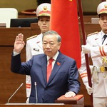 Thông qua Nghị quyết bầu Tổng Bí thư Tô Lâm giữ chức Chủ tịch nước khóa XVI
