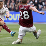 Arsenal thắng nghẹt thở West Ham: Bản lĩnh của nhà vô địch