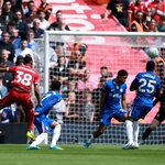 Chelsea chặn đứng đà thắng của Liverpool tại Anfield