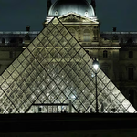Pháp: Bắt giữ nghi phạm âm mưu tấn công khủng bố Bảo tàng Louvre