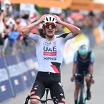 Ý chí giúp Arrieta thắng chặng Giro d’Italia đầy kịch tính