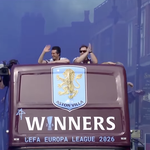 Aston Villa vô địch Europa League: Cổ động viên vỡ òa trong ngày đón cúp