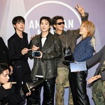 BTS lập kỷ lục đạt 500 triệu lượt phát trên Spotify với "Swim"