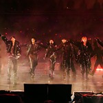 BTS lọt Top 10 Billboard 200 suốt 9 tuần liên tiếp