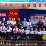 Rộn ràng Tết Thiếu nhi ở Trường Sa