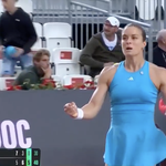 Maria Sakkari ngược dòng vào vòng hai Italian Open
