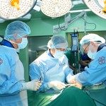 Việt Nam làm chủ kỹ thuật cấy máy phá rung tim dưới da thế hệ mới