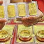 Giá vàng hôm nay (17/6): Tiếp tục tăng mạnh