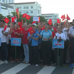 Hơn 1.500 người đi bộ cùng"Đường cờ Tổ quốc" phường Tân Thuận