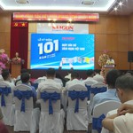 Lan tỏa khát vọng cống hiến tại Lễ trao giải "Tỏa sáng giá trị Việt"